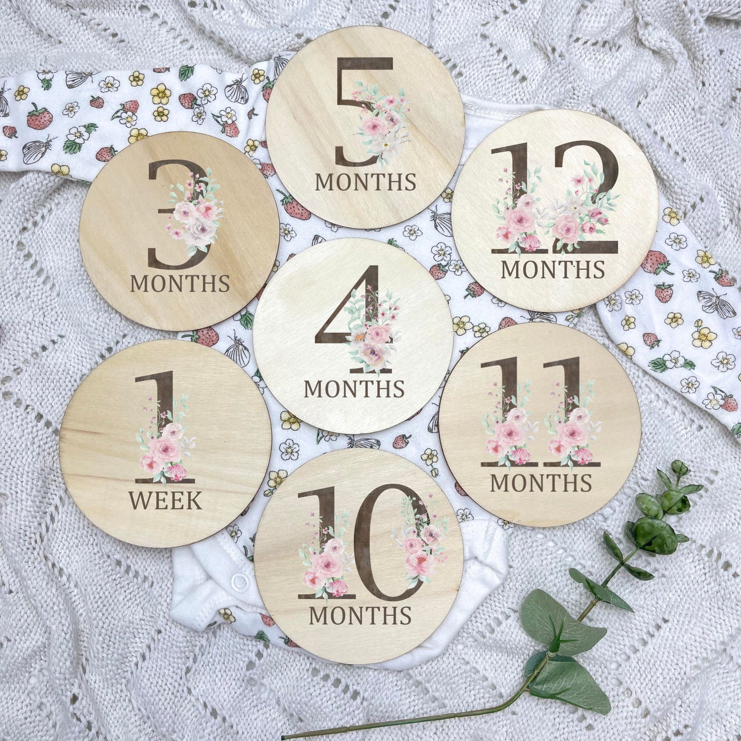 Floral milestone cards, baby milestone discs, boho nursery, aesthetic nursery, beige nursery