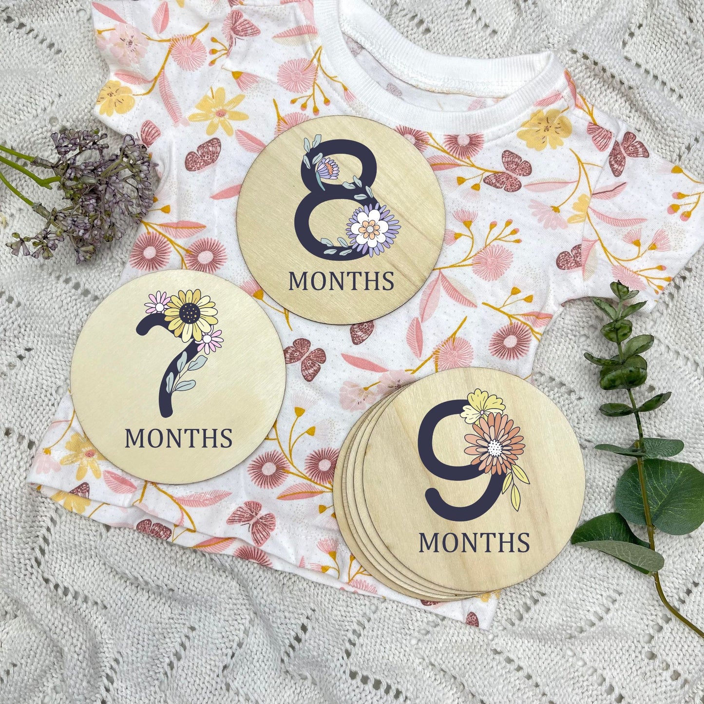 Floral milestone cards, baby milestone discs, boho nursery, aesthetic nursery, beige nursery