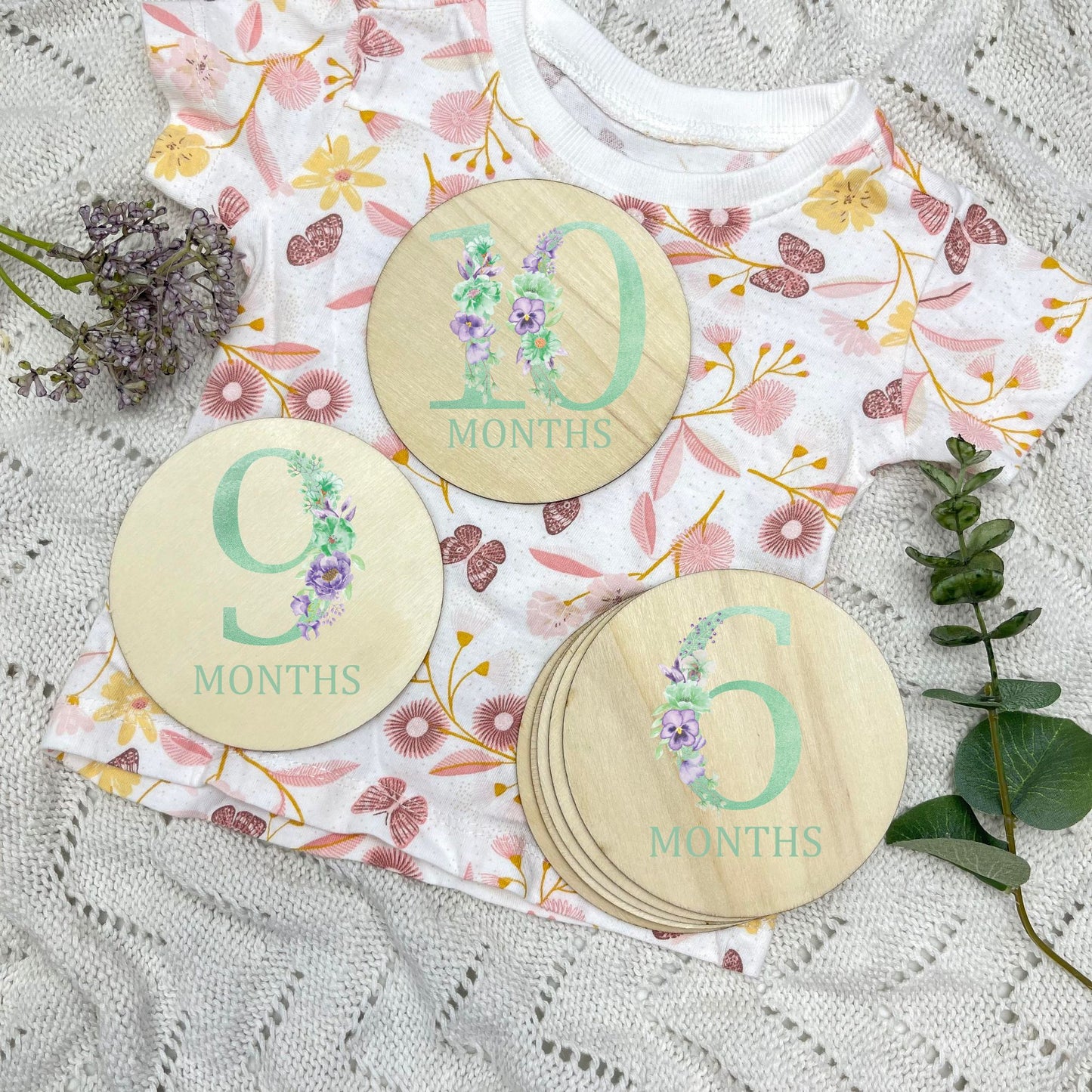Floral milestone cards, baby milestone discs, boho nursery, aesthetic nursery, beige nursery
