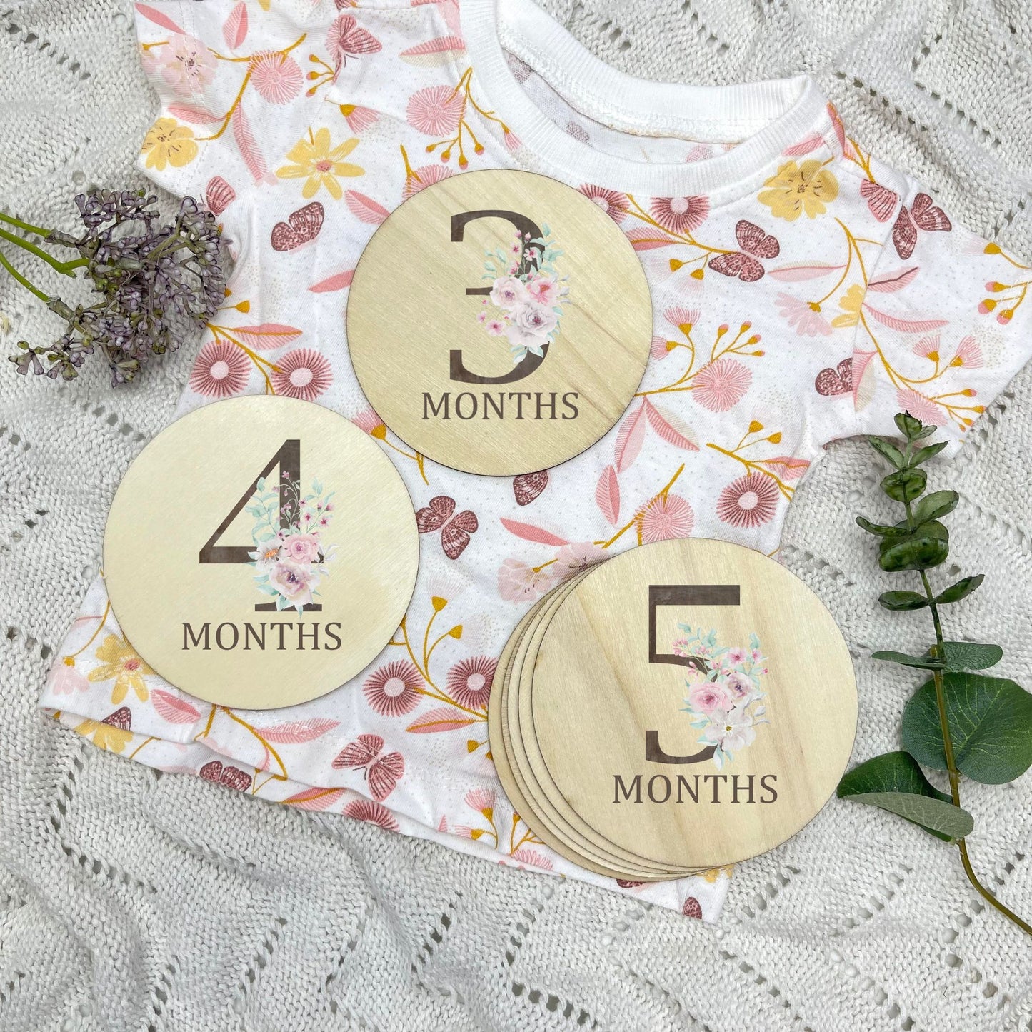 Floral milestone cards, baby milestone discs, boho nursery, aesthetic nursery, beige nursery
