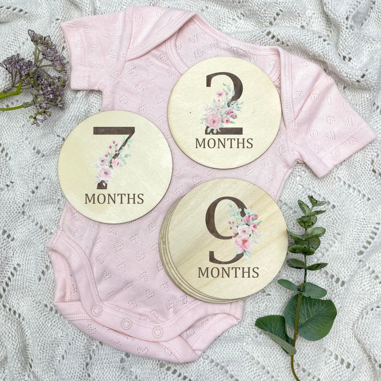 Floral milestone cards, baby milestone discs, boho nursery, aesthetic nursery, beige nursery