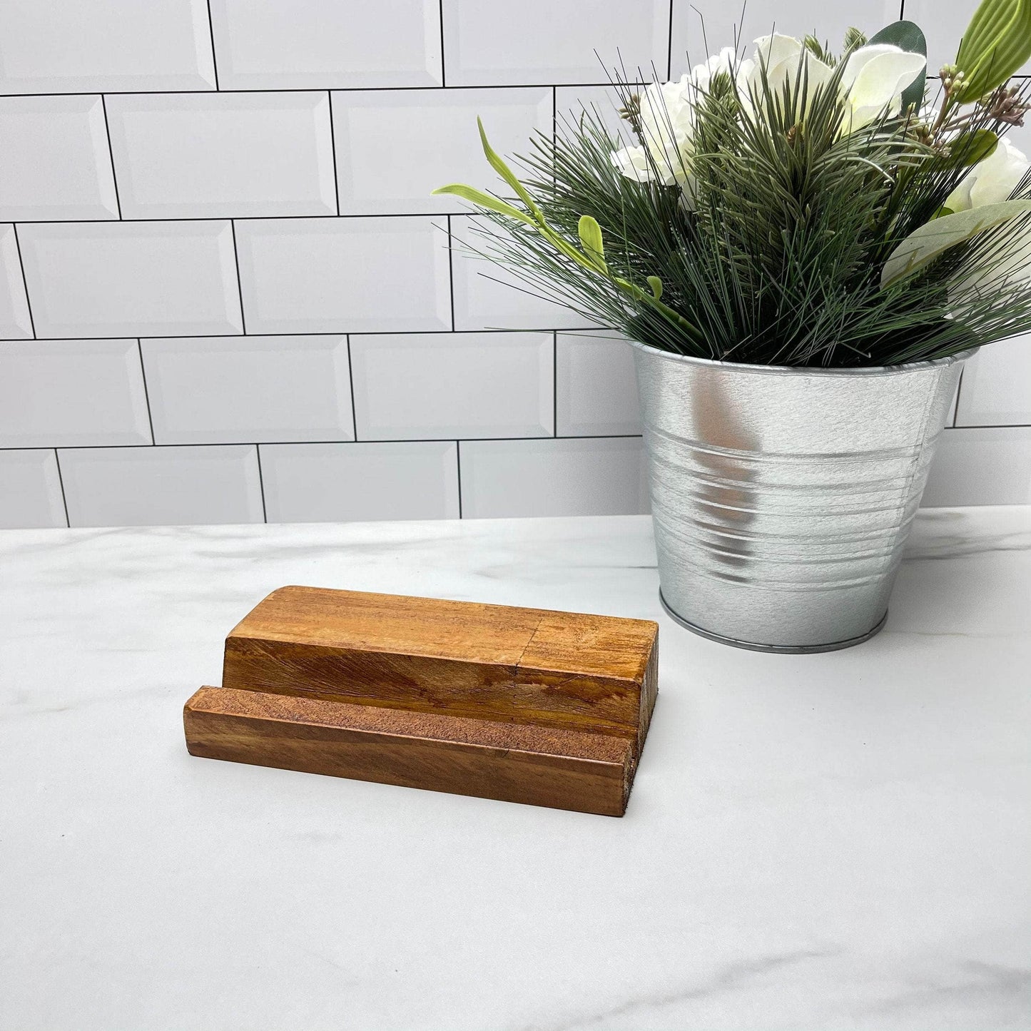 CarrouselCollectives Custom Made Tablet Stand