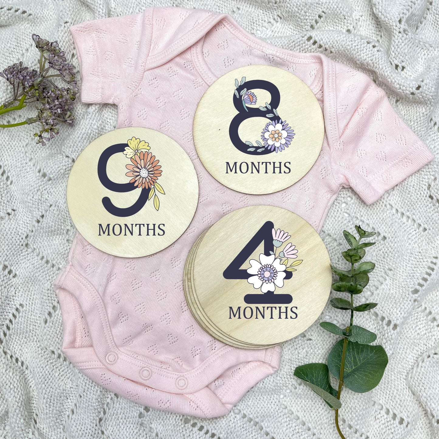 Floral milestone cards, baby milestone discs, boho nursery, aesthetic nursery, beige nursery